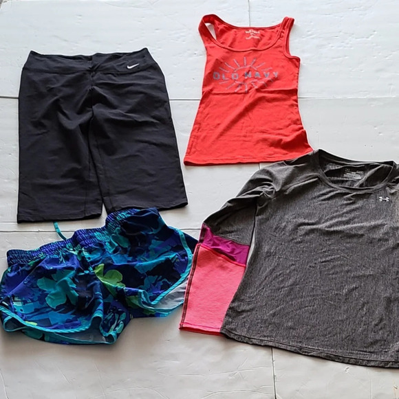old navy,nike,danskin, under Armour Other - Women's clothes size S/M Lot of 4